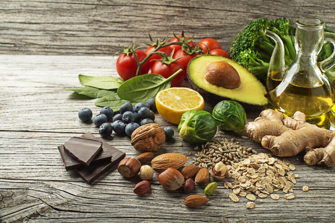 Minimally processed and whole foods can combat inflammation and support your joints. (DUSAN ZIDAR/Shutterstock)