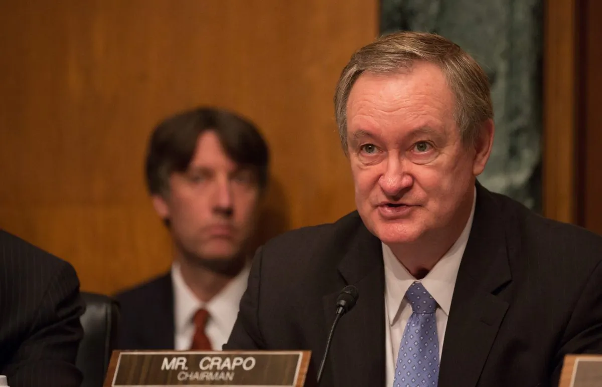 U.S. Sen. Senator Mike Crapo (R-ID) speaks at a Senate Banking Committee and International Policy hearing in Washington, on May 18, 2017. (Tasos Katopodis/Getty Images)