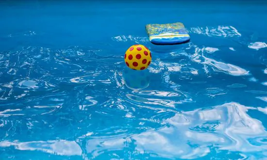 Wave Machine Malfunction in China Waterpark Leaves Swimmers With Broken Ribs