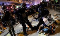 Lawmakers Urge US to Block Sales of Crowd-Control Gear to Hong Kong