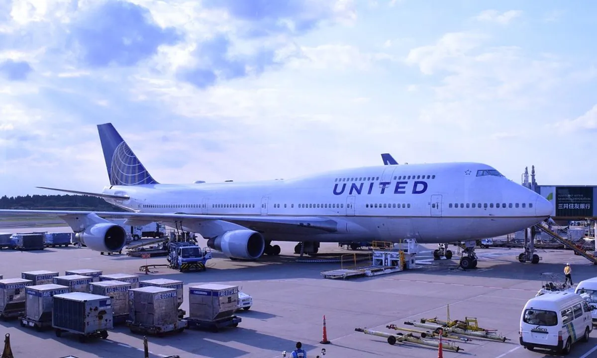 Stock image of a United Airplane. (Kikkuru0606/Pixabay)