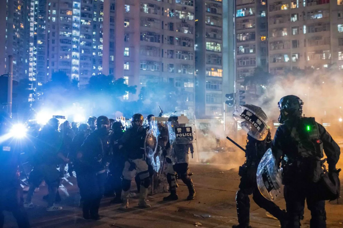 Riot police stand off against protestors at Wong Tai Sin district in Hong Kong, on Aug. 05, 2019. (Billy H.C. Kwok/Getty Images)