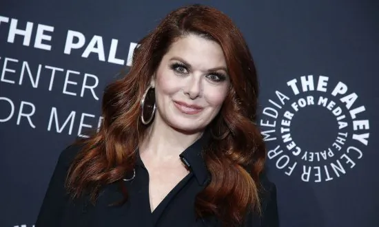 Trump Suggests Actress Debra Messing Should Be Fired Over McCarthyism, Attack on His Supporters