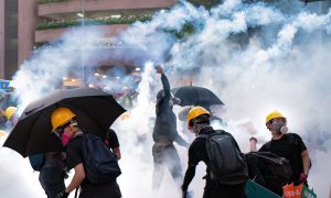 US Lawmakers Rebuke Beijing's Tough Words on Hong Kong Protests