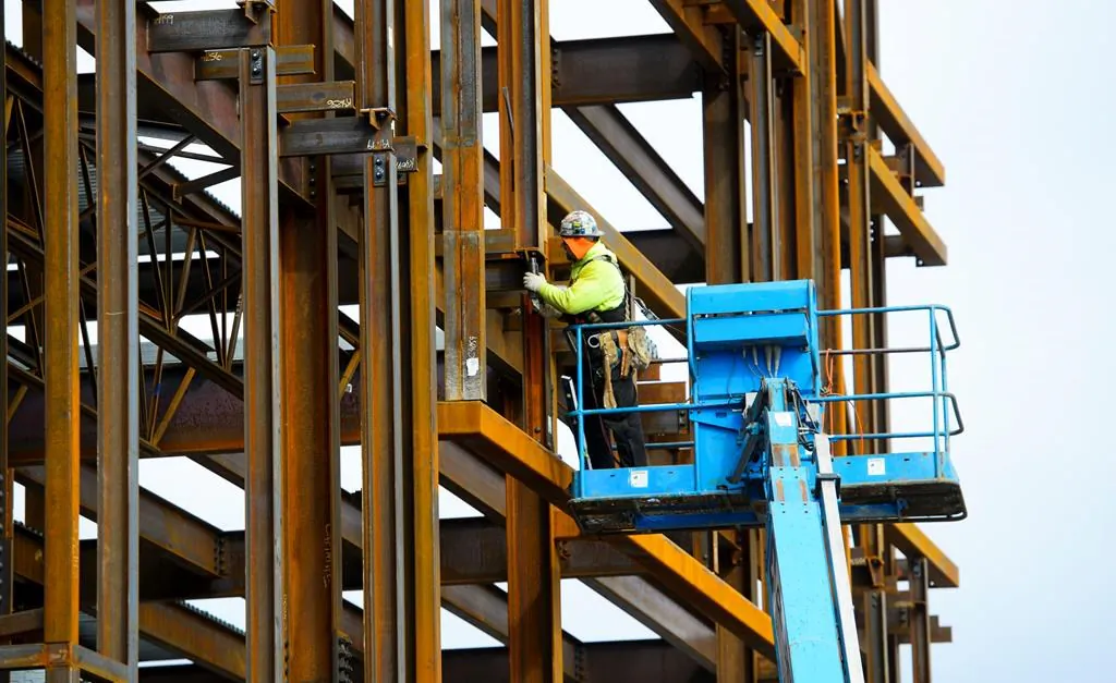 A steel worker at a construction site in a file photo. (Sean Kilpatrick/The Canadian Press)