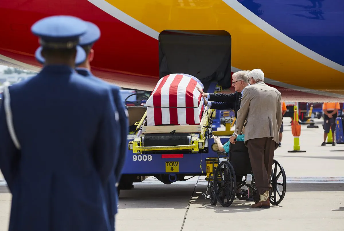 Southwest Airlines Captain Bryan Knight flies his father back home to Dallas Love Field for the final time more than 50 years after he was killed in action during the Vietnam War in 1967, on Aug. 8, 2019. (Ashlee D. Smith/Southwest Airlines)