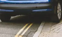 Woman Parks Car Over the Line, Watch a Driver Teach Her Lesson in Parking Etiquette