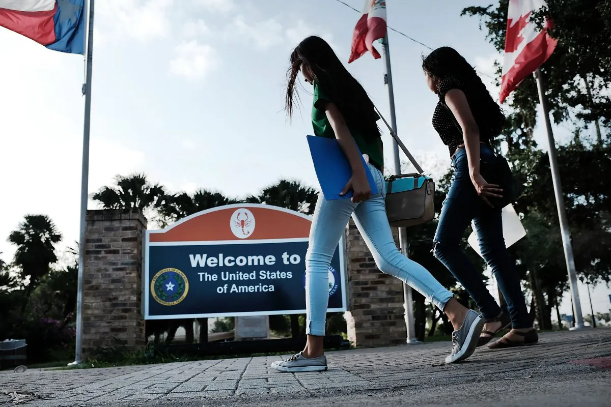 A welcome to the U.S. sign in Brownsville, Texas, on June 25, 2018.  (Spencer Platt/Getty Images)