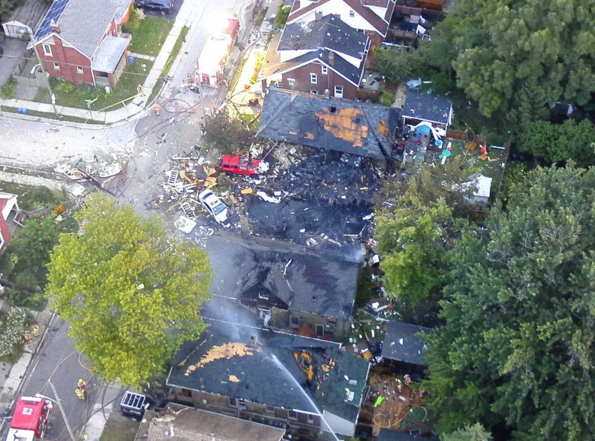 An aerial view of the massive explosion that destroyed several homes in a London, Ont. neighbourhood. (London Police Service)