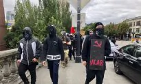 Portland Mayor Says Protests Were ‘Largely Peaceful’ as Videos Show Antifa Assaulting People