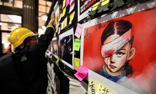 Overseas Pro-China Activists Gain Endorsement From Communist Regime as They Clash With Hong Kong Supporters