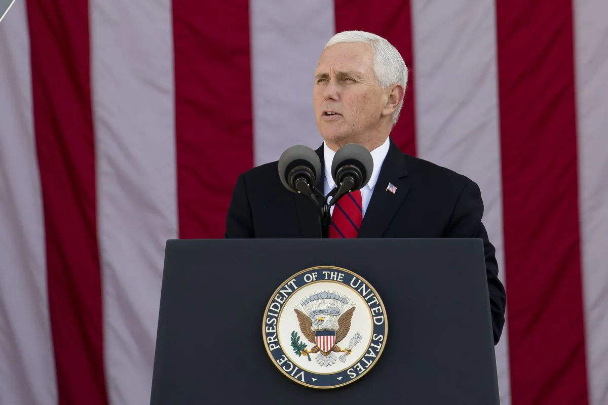Vice President Mike Pence at the 64th annual National Veterans Day Observance at Arlington National Cemetery, Va., on Nov. 11, 2017. (Samira Bouaou/The Epoch Times)