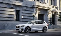 2019 Volvo XC60 T8 R-Design