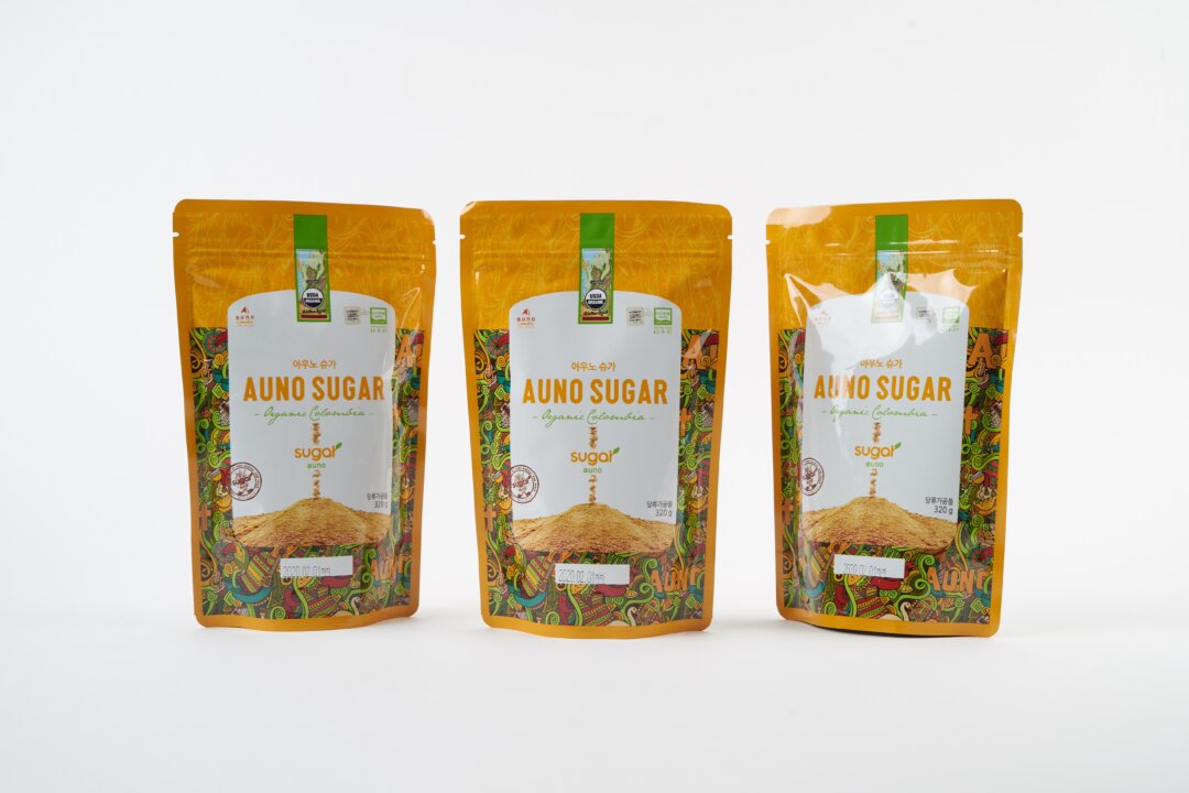 Auno Organic Mineral Raw Sugar is a superior sugar that has has a lower glycemic index than refined sugar. (Auno)