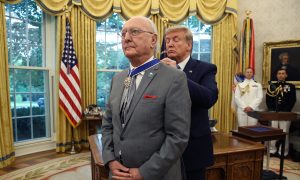 Trump Awards Medal of Freedom to NBA Star Bob Cousy