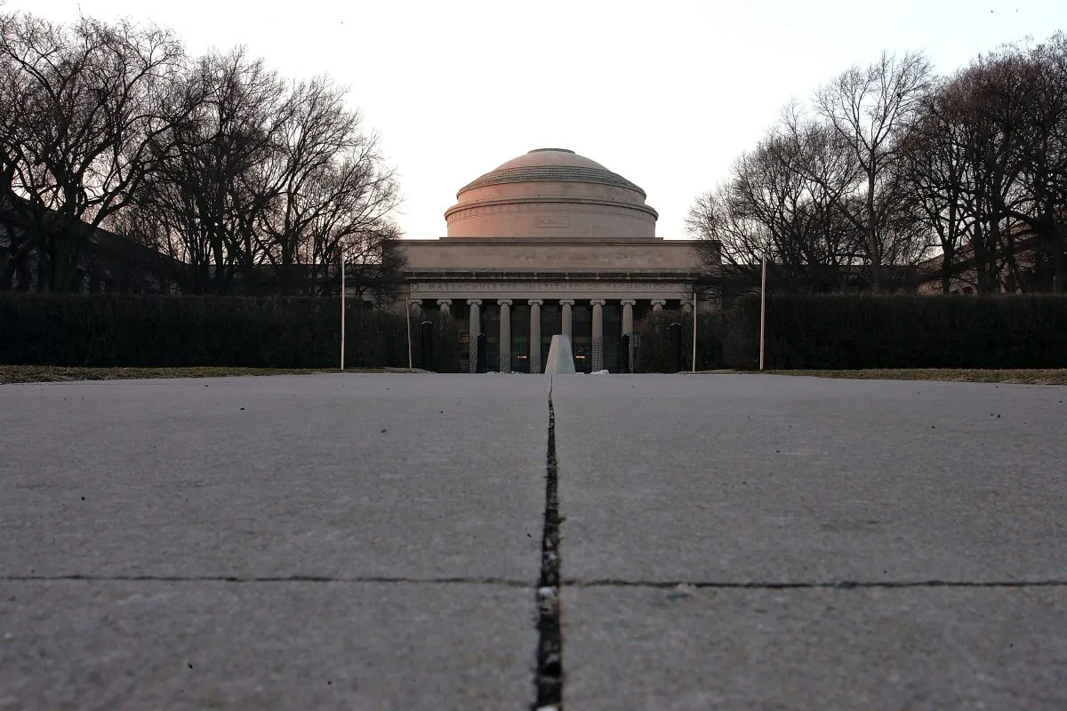 The MacLaurin Building is shown on the campus of the Massachusetts Institute of Technology in Cambridge, Mass., on Feb. 22, 2006. (Joe Raedle/Getty Images)
