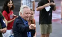 Jon Voight Hopes Trump Haters Can See He Is the ‘Greatest President of This Century’
