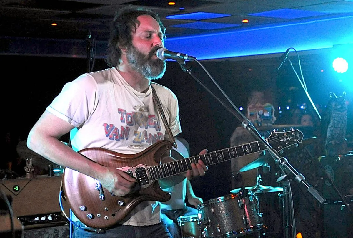 Guitarist Neal Casal performs on stage at Luxury Infinity Yacht in New York, on June 6, 2014. (Brad Barket/Getty Images)