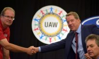 UAW Turns to Ford After GM Workers Approve New Contract