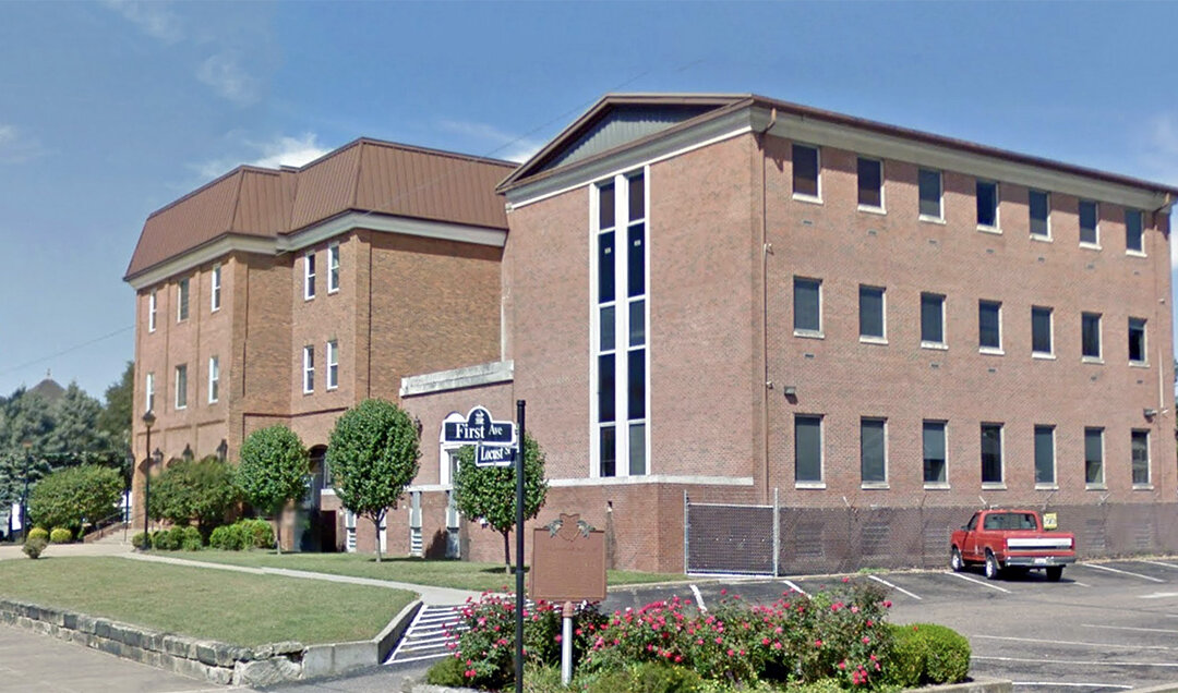 Exterior of the Gallia County Sheriff's Office in Gallipolis, Ohio, in September 2015. (Google Maps Street View/Screenshot)