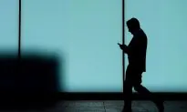 Canada’s Major Parties Rallying Around Telecom Pricing Issue as Election Nears