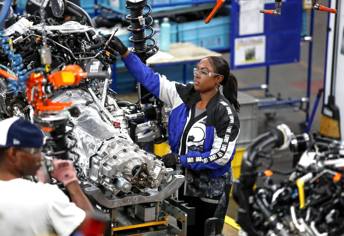 Workers build the 2020 Ford Explorer at Ford's Chicago Assembly Plant in Chicago, Illinois, on June 24, 2019. (Reuters/Kamil Krzaczynski/File Photo)
