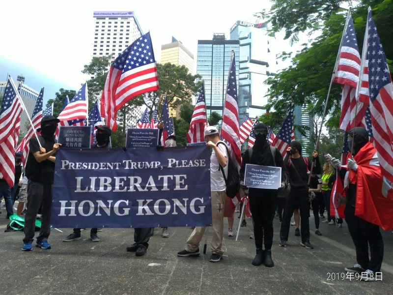 Tens of thousands of Hongkongers rallied on Sept. 8, 2019 to ask U.S. President Trump to liberate Hong Kong. (Yue Tin-Jau/The Epoch Times)