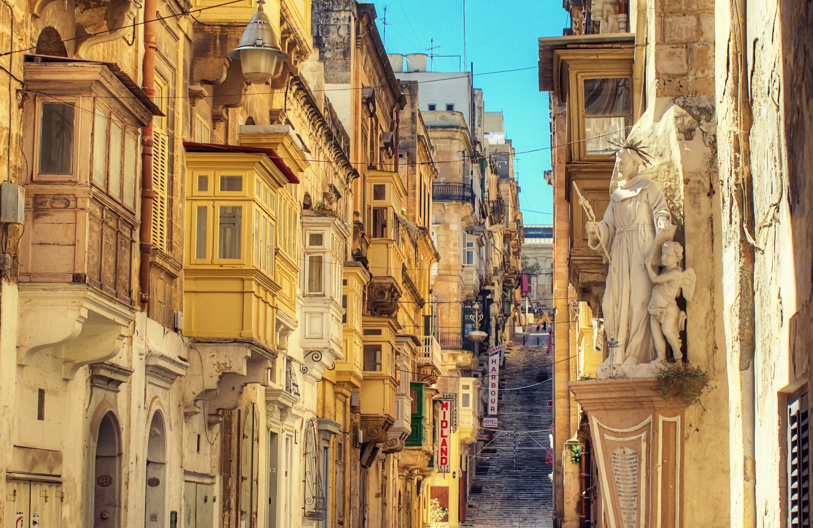 battery street in Valletta