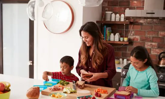 Tips for Healthy School Lunches and Snacks