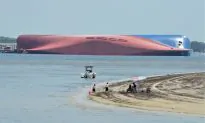 Fourth and Final Crewman Pulled Alive From Capsized Ship