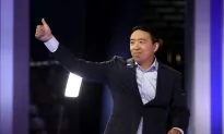 Yang Merges ‘Forward Party’ With Other Disaffected Democrats and Republicans