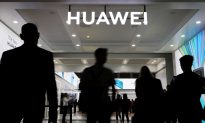 US Flags Huawei 5G Network Security Concerns to Gulf Allies