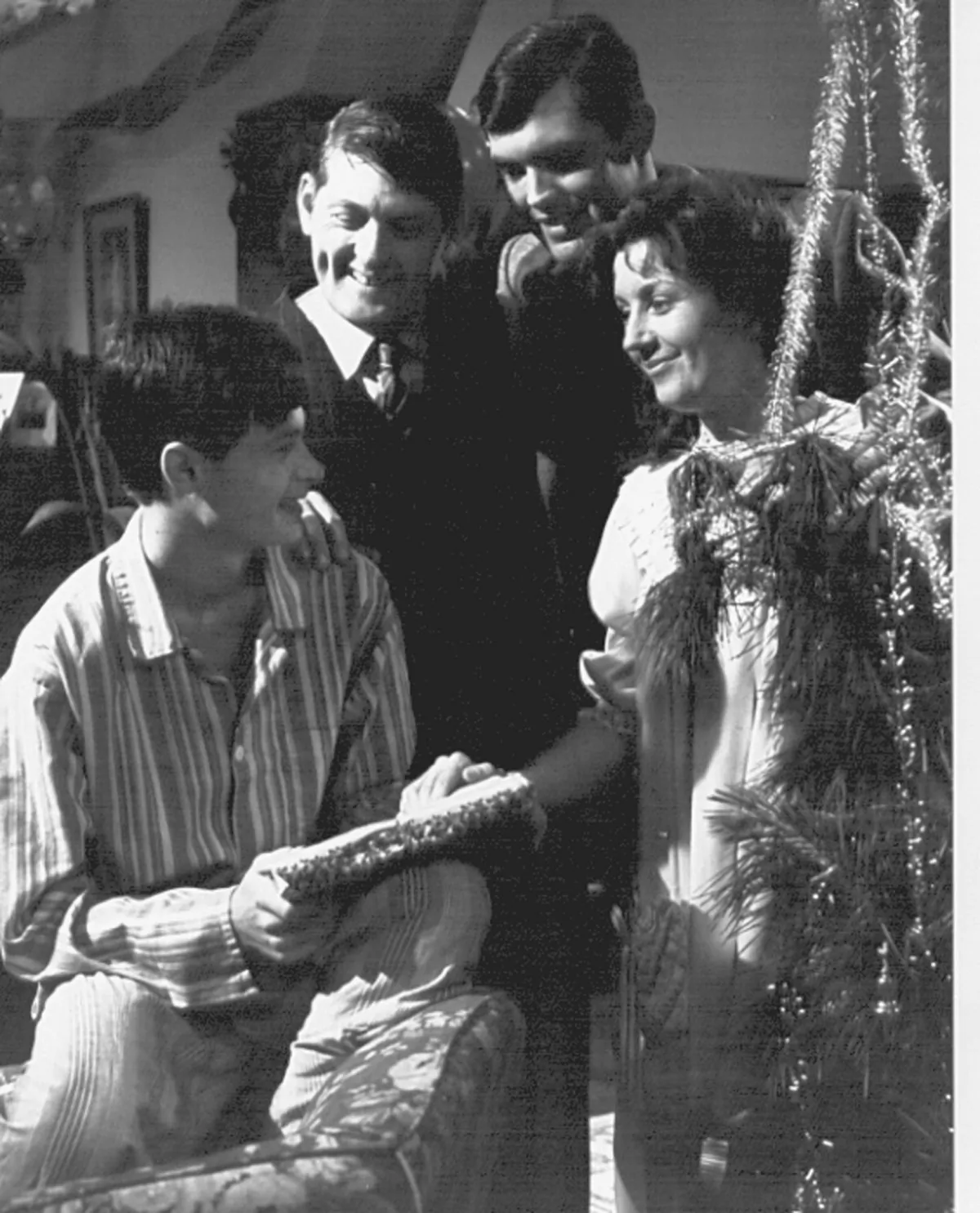 The Sullivans, from left Richard Morgan as Terry, Paul Cronin as Dave, Andrew McFarlane as John, and Lorraine Bayley as Grace. (Crawfords Australia/AAP)