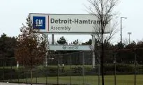 Auto Workers Union Says Its 49,000 Members Will Strike Against GM at Midnight