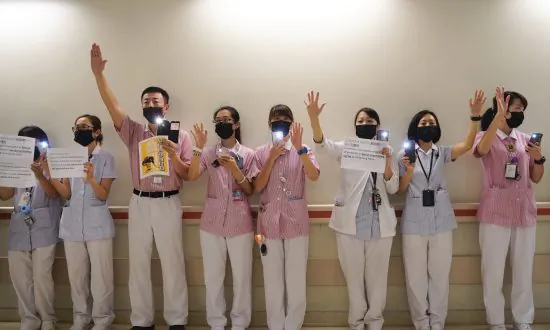 Hong Kong Delegation Recruits in UK After Losing 1,247 Public Hospital Doctors in 3 Years