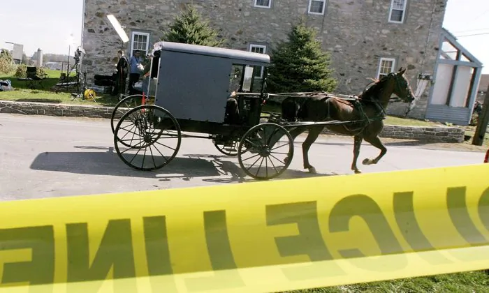 A horse-drawn buggy in Nickel Mines, Pa., on Oct. 3, 2006. (Mark Wilson/Getty Images)