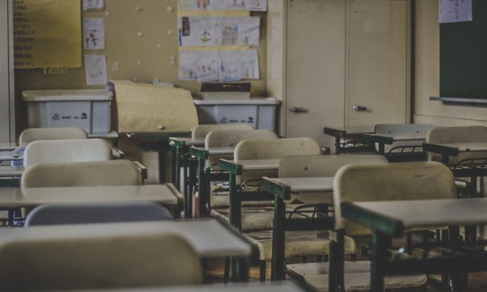 Stock photo of a classroom. (Feliphe Schiarolli/Unsplash)