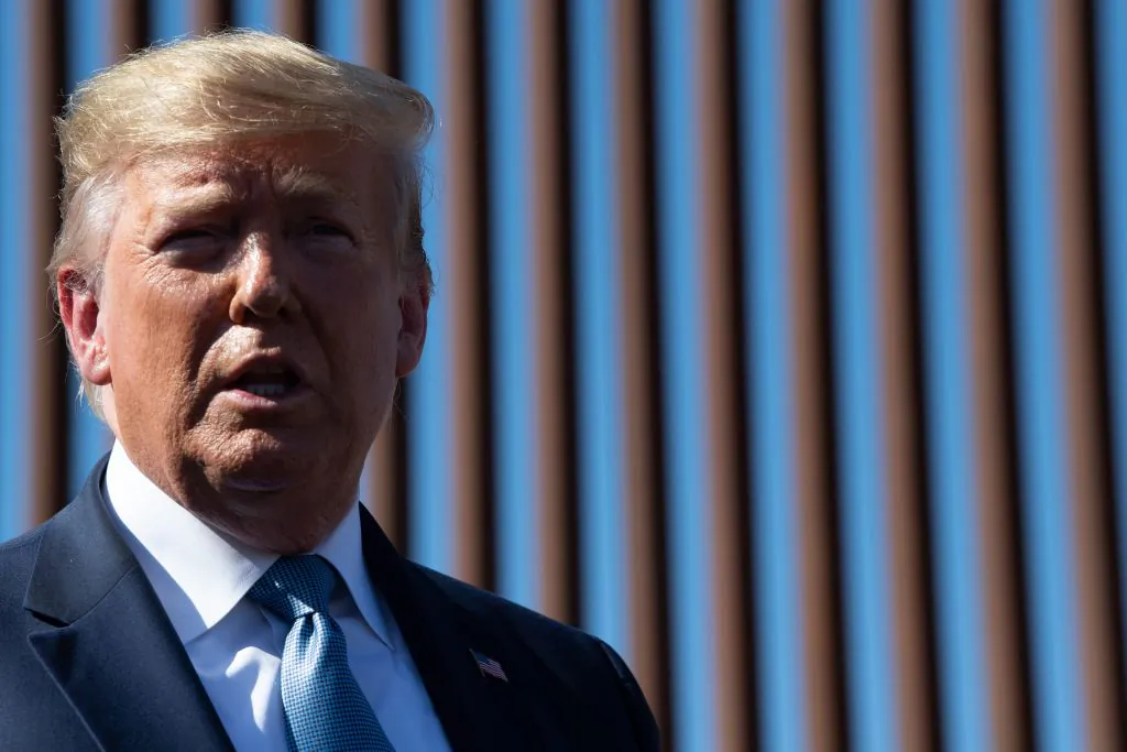 President Donald Trump visits the US-Mexico border fence in Otay Mesa, California on September 18, 2019. (Nicholas KAMM/AFP)