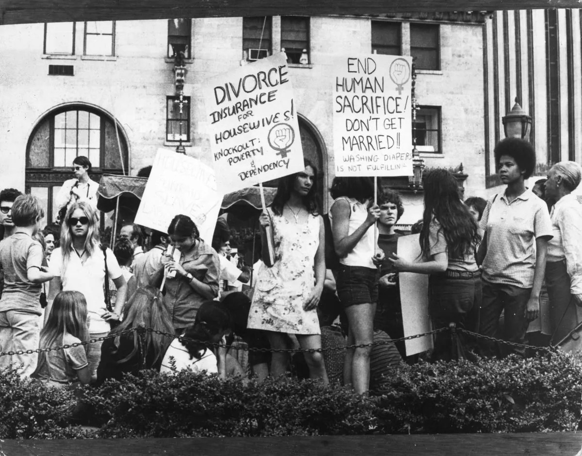 26th August 1970:  A women's liberation demonstration in New York.  (Photo by Keystone/Getty Images)