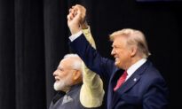 Modi Invites Trump to Rally in Show of Unity in Houston