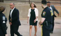 Jury at Trial for Dallas Police Officer Who Shot Man Dead in His Own Apartment Hears Frantic 911 Call