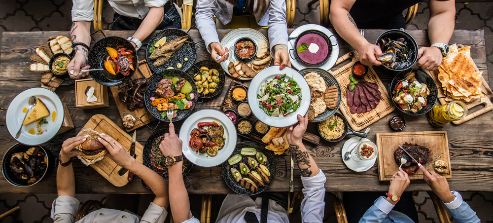 What could be more natural than sharing food with others? (Shutterstock)