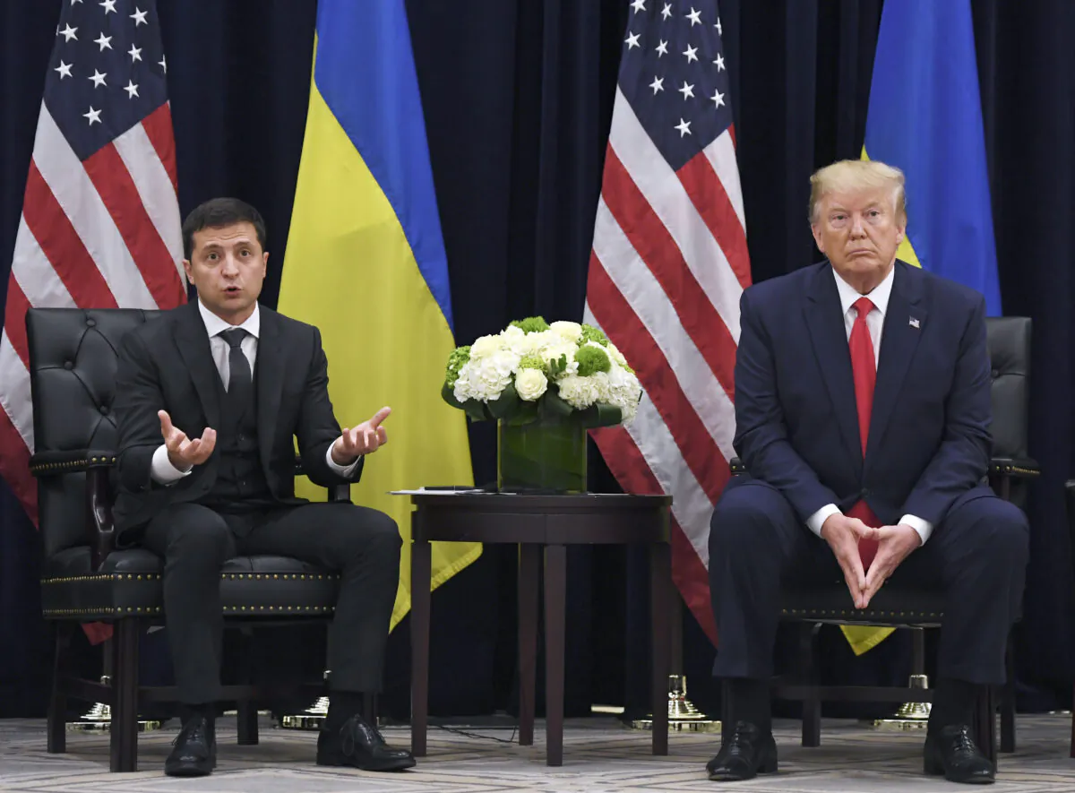 President Donald Trump, right, and Ukrainian President Volodymyr Zelensky hold a meeting in New York on the sidelines of the United Nations General Assembly on Sept. 25, 2019. (Saul Loeb/AFP/Getty Images)