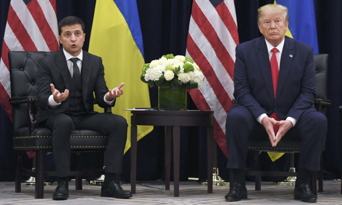 President Donald Trump, right, and Ukrainian President Volodymyr Zelensky hold a meeting in New York on the sidelines of the United Nations General Assembly on Sept. 25, 2019. (Saul Loeb/AFP/Getty Images)