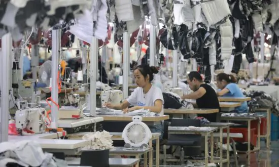 China Has a Problem With New Working Hands and Minds