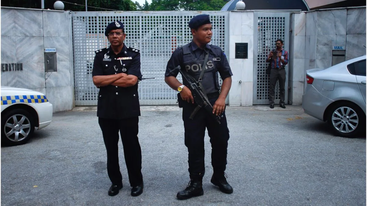 Malaysian police in a file photo taken in Kuala Lumpur, Malaysia, in Kuly 2014. (Photo by Rahman Roslan/Getty Images)