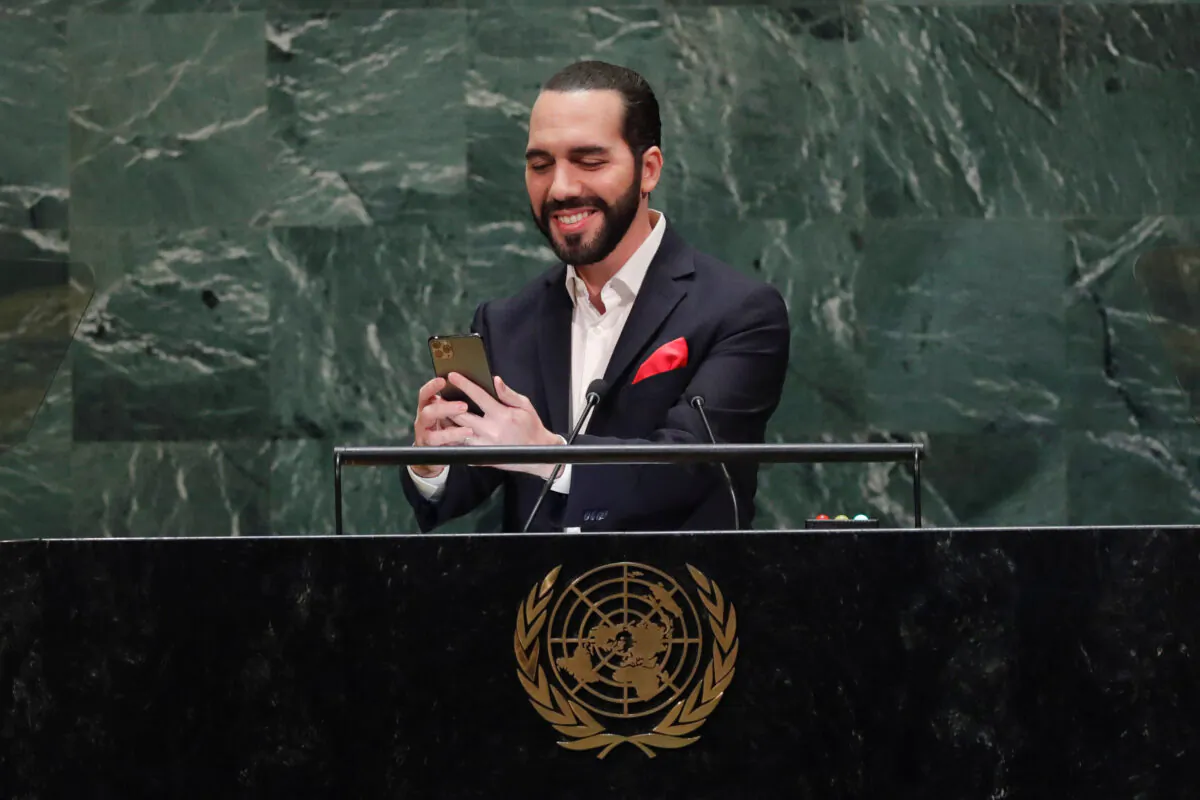 Nayib Bukele, President of El Salvador, takes a selfie before addressing the 74th session of the U.N. General Assembly at U.N. headquarters in New York on Sept. 26, 2019. (Lucas Jackson/REUTERS)