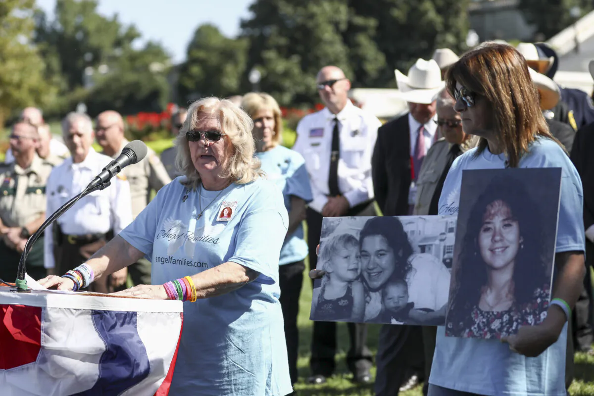Angel mom Vickie Lyon speaks at an event for Angel families and sheriffs outisde the Capitol building in Washington on Sept. 25, 2019. (Samira Bouaou/The Epoch Times)