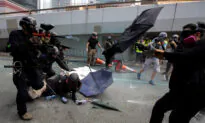 Hong Kong Said to Be Set to Enact Emergency Laws in Bid to End Protests