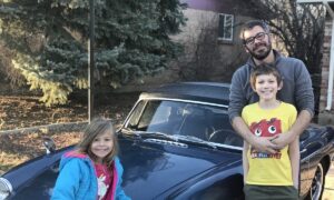 A Father Leaves His Career to Help the Autistic Enter Workforce